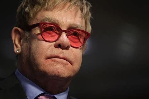 After Viral Putin Prank Elton John Asks For Russian Lgbt Rights