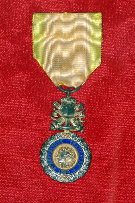 filemedaille militaire france img jpg wikimedia commons