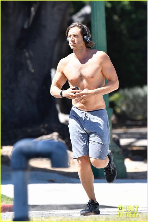 Brad Falchuk Bares Hot Body On Shirtless Jog Photo 4343312 Brad