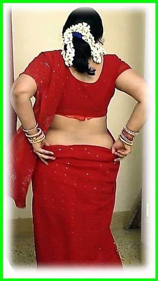 aunty ass pics saree upar kar ke aunty ne nude badan dikhaya