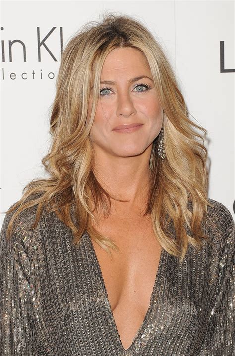 jennifer aniston at an event for women in hollywood