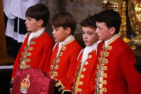 royal kids pulling faces  king charless coronation