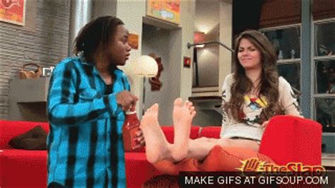 victoria justice  gif find share  giphy