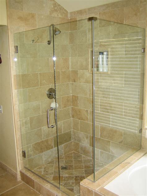 selecting frameless shower doors