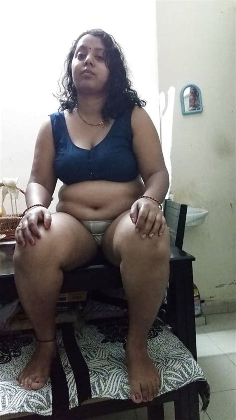 Bangla Desi Ruma Aunty Getting Naked With Ugly Fat Body