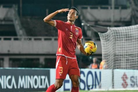 suphanburi fc offer  deal  sign yangon united defender zaw min tun football tribe asia