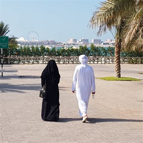 dress code for abu dhabi how to dress in the united arab emirates