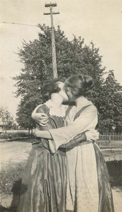 Pin By Eric Loudenslager On Lgbtq Vintage Lesbian Lesbian Cute