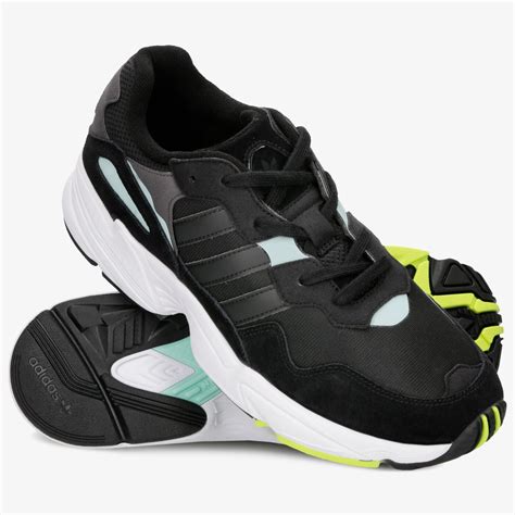 adidas yung  chasm bd kolor czarny meskie sneakersy buty