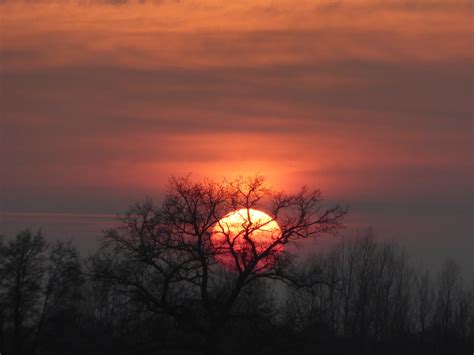 Gambar Pemandangan Alam Horison Awan Matahari Terbit