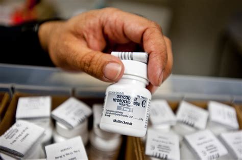 Prescription Drug Abuse Soars Among Pregnant Women The New York Times