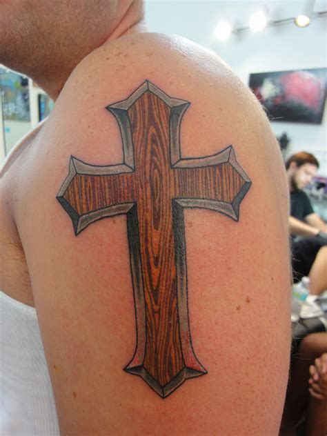 46 Cross Tattoos Ideas For Men And Women