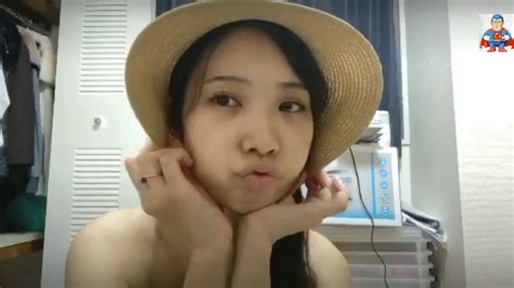 A Naughty Japanese Girl Talks To Me Through Webcam At The Mid Night