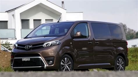 Komfort Für 8 Fahrgäste Toyota Proace Verso Im Test Blick