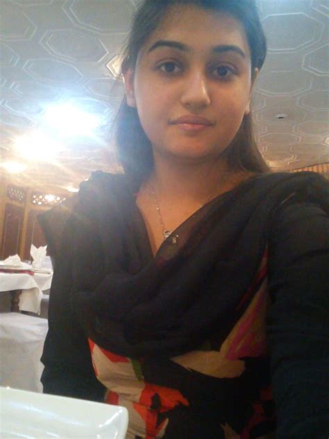 Indianpakibabes Gorgeous Pakistani Hot Babe Selfie Part ¾