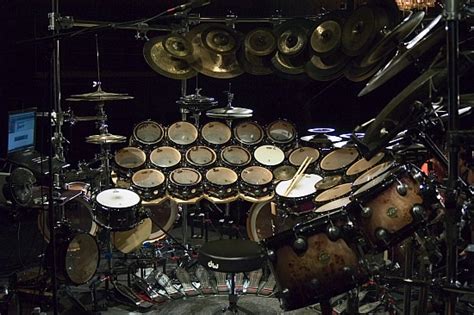 set   drum kit  drum article drumsthewordcom