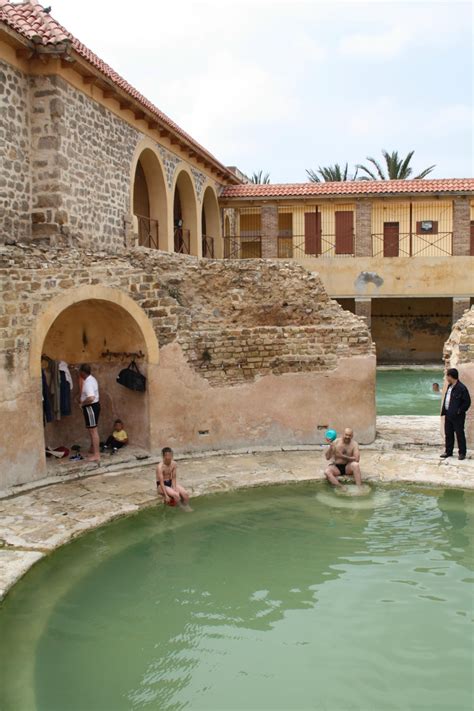 roman baths hammam essalihine el hamma khenchela algeria paysage