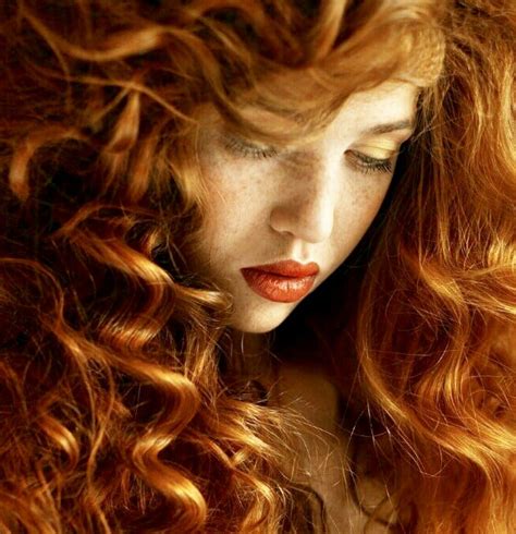 Pin By Oscar Rueff On ⚜fιєяу Pєяfє¢тισи⚜ Red Curly Hair Beautiful