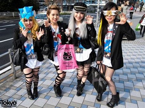 lady gaga fans in tokyo 79 pics