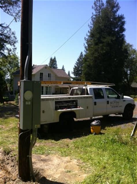 owner owned pole    amp service   ground wire  house yelp