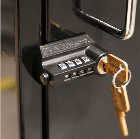 combination lock  security station