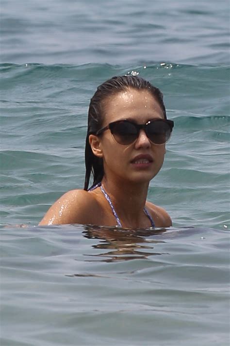 jessica alba wearing a bikini on a beach in hawaii 221 celebrity
