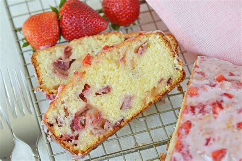 buttery moist strawberry pound cake recipe   loafs
