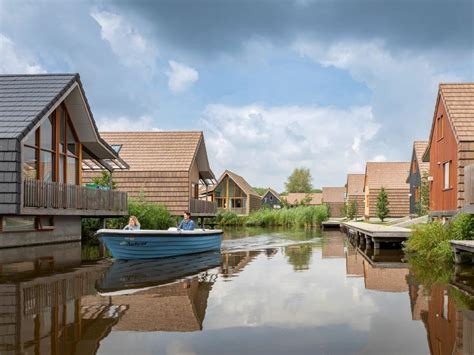de mooiste vakantiehuisjes voor een lente  nederland reismeisje
