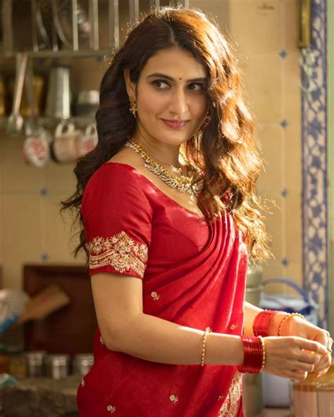 Fatima Sana Shaikh Beautiful Pictures Bollywood Indian Actress Gallery