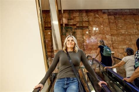 chelsea handler relaxes in an unlikely place trump tower the new