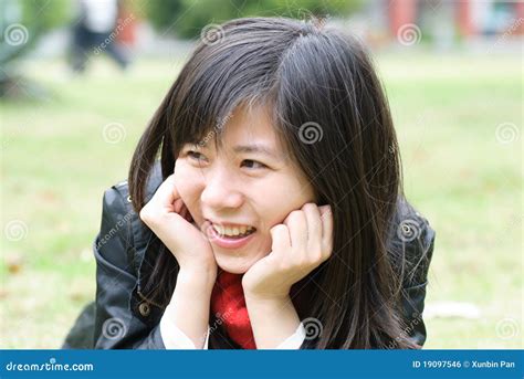 ragazza cinese asiatica fotografia stock immagine  colorato