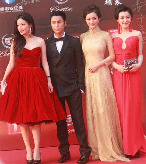 Stars Shine At Shanghai Film Fest Cn