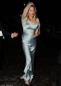 Courtney Love Wears Silk Gown At Gq Men Of The Year Awards Daily Mail