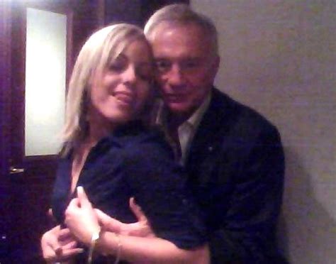 Jerry Jones Scandal He Sexually Assaulted The Stripper