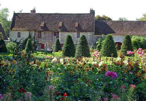 Château De Chenonceau Flower And Vegetable Gardens Png