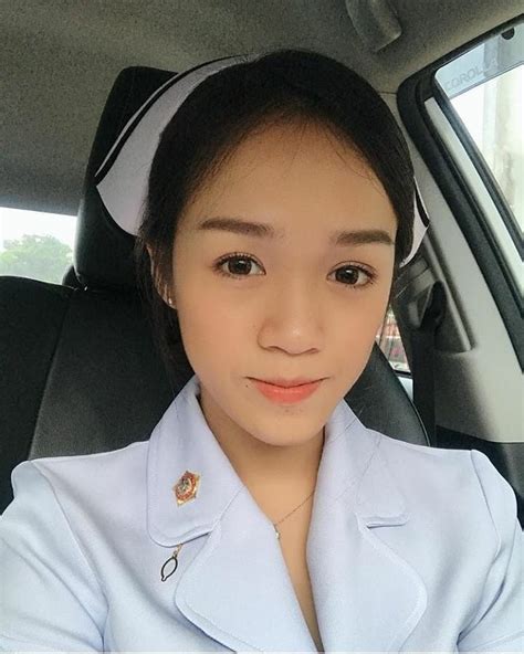 ปักพินโดย Rob Williams ใน Sexy Asian Nurses เพศหญิง พยาบาล