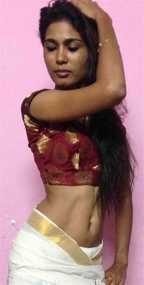 Mallu Model Rehana Fathima Bold And Beautiful Photoshoot In