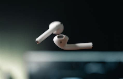 iphone tips       features   airpods