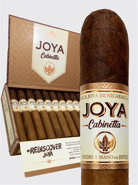 joya de nicaragua cabinetta toro  cigars daily
