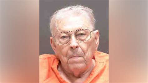 94 year old florida man arrested in slaying of wife with dementia