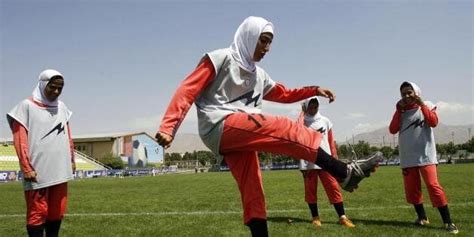 iranian women footballers to be gender tested after four
