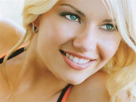 Elisha Cuthbert ® Originαl Blonde Hair Green Eyes Elisha Cuthbert