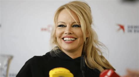 Pamela Anderson Labels Creators Of Controversial Pam And Tommy A Holes