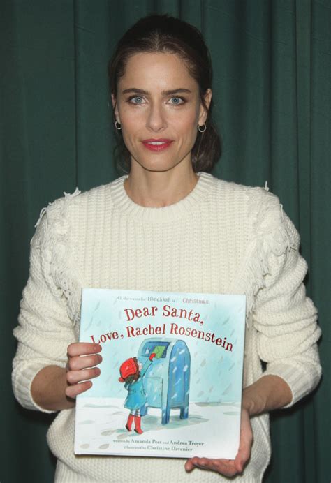 amanda peet at dear santa love rachel rosenstein book signing at barnes and noble in new york 12