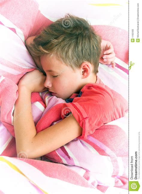 chłopiec śpi obraz stock obraz złożonej z mokry usta 1163183