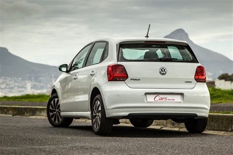 volkswagen polo bluemotion  review carscoza