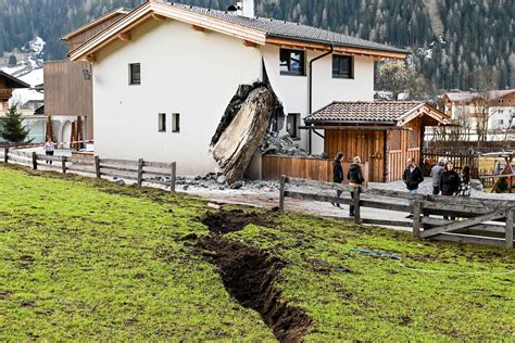 neustift  austria boulder  house  boulder won  landslide blog agu blogosphere