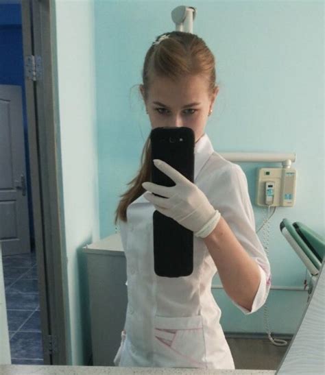 Pin Von Forxe Auf Nurse Gloves Smr Zahnarzt Hübsche Frau