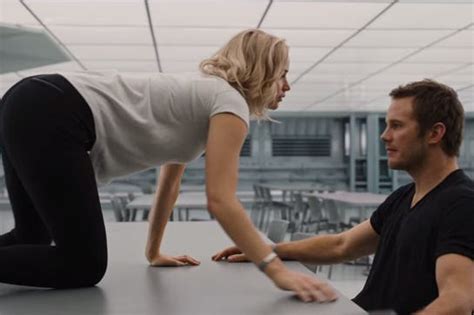 Jennifer Lawrence Chris Pratt Kiss Scene Passengers Sex