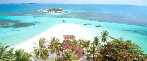 top  special places  enjoy  belitung island holiday indonesia travel